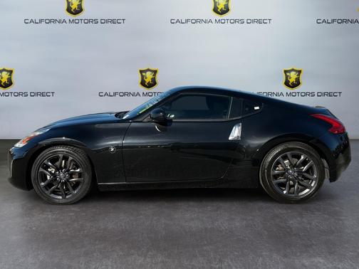 2017 Nissan 370Z Base