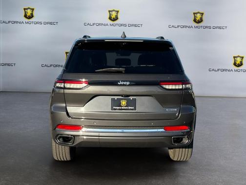 2022 Jeep Grand Cherokee Overland