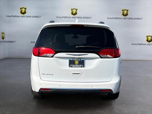 2020 Chrysler Pacifica Touring L