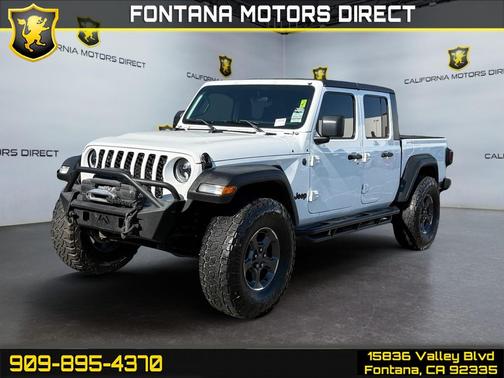 Bright White Clearcoat 2020 Jeep Gladiator Sport S