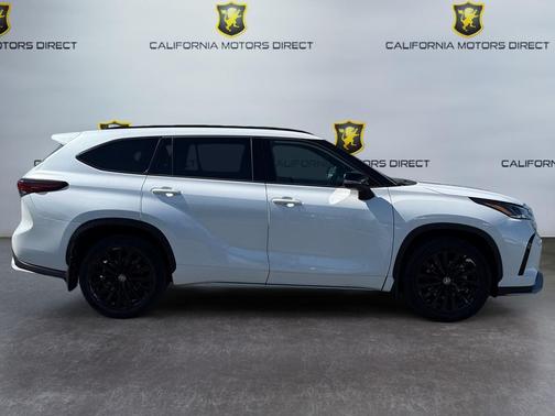 Wind Chill Pearl 2024 Toyota Highlander XSE