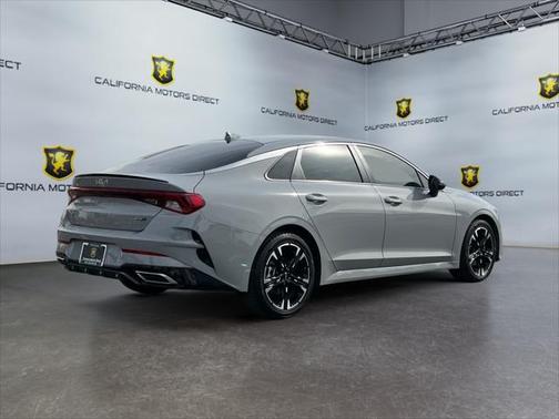 2022 Kia K5 GT-Line