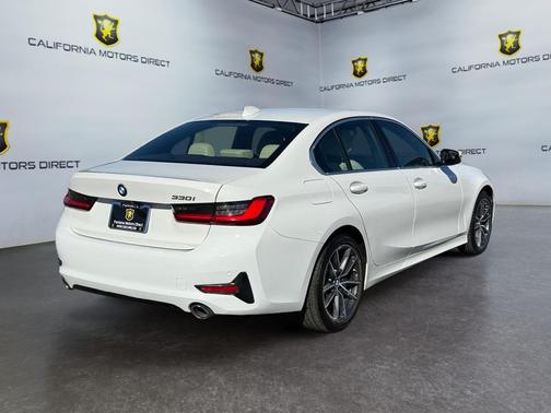 2019 BMW 330 330i