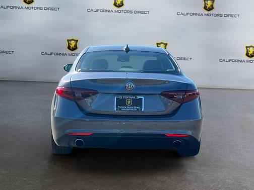 2017 Alfa Romeo Giulia Ti