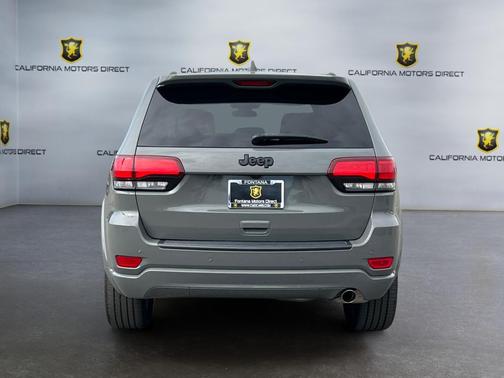 2021 Jeep Grand Cherokee Laredo