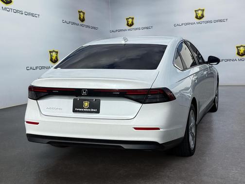 Platinum White Pearl 2023 Honda Accord LX 1.5T