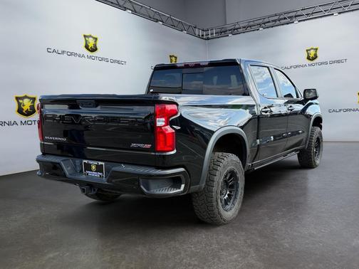 Black 2023 Chevrolet Silverado 1500 ZR2
