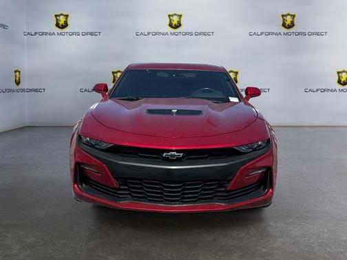 Wild Cherry Tintcoat 2021 Chevrolet Camaro RWD Coupe LT1