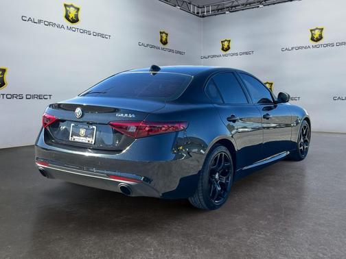 2022 Alfa Romeo Giulia Ti