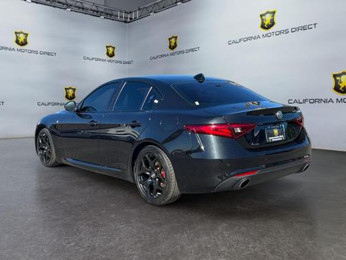 2022 Alfa Romeo Giulia Ti