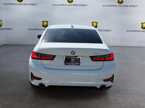 Alpine White 2019 BMW 330 330i