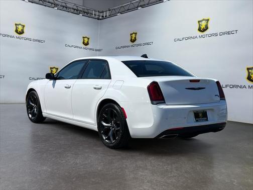 2023 Chrysler 300 S