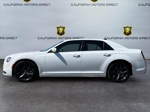 2023 Chrysler 300 S