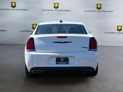 2023 Chrysler 300 S