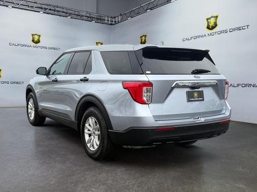 2020 Ford Explorer Base