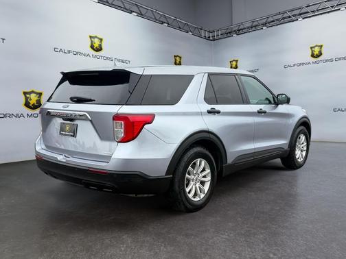 2020 Ford Explorer Base