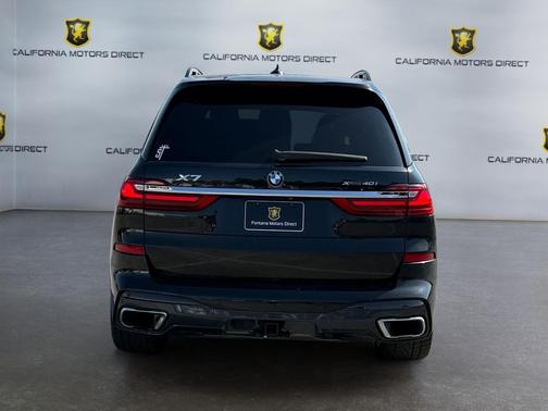 Black Sapphire Metallic 2019 BMW X7 xDrive40i