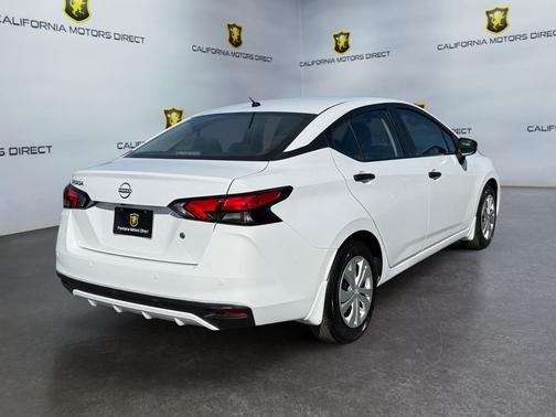 2025 Nissan Versa 1.6 S