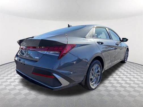 2025 Hyundai ELANTRA HEV Blue