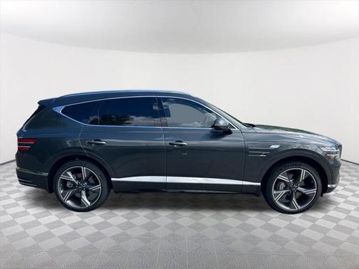 2025 Genesis GV80 2.5T
