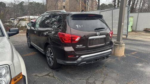 2020 Nissan Pathfinder Platinum 2WD