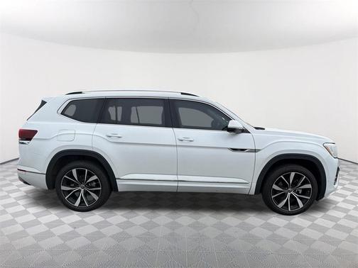 2024 Volkswagen Atlas 2.0T SEL Premium R-Line 4MOTION