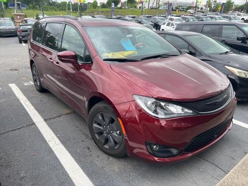 2020 Chrysler Pacifica Hybrid Limited