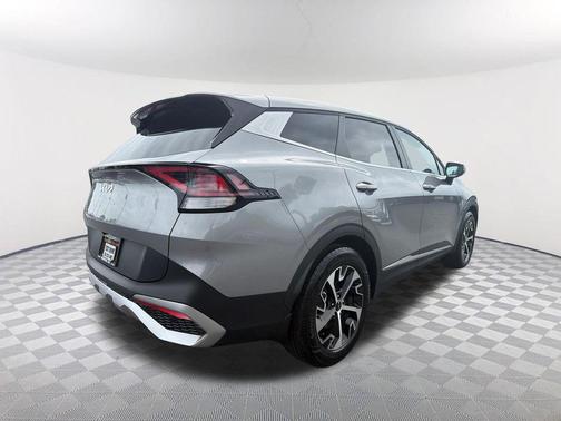 Steel Gray 2024 Kia Sportage EX