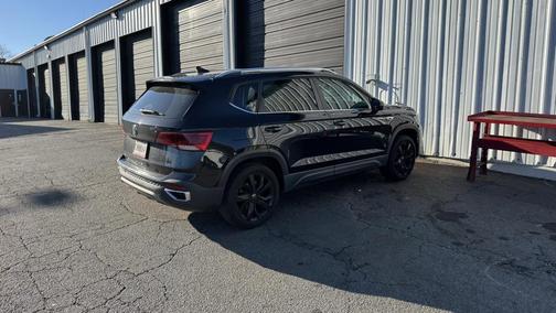 2023 Volkswagen Taos 1.5T SE