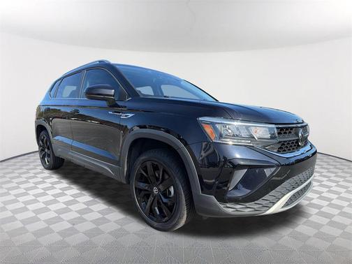 2023 Volkswagen Taos 1.5T SE