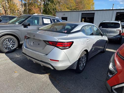 2022 Nissan Sentra S