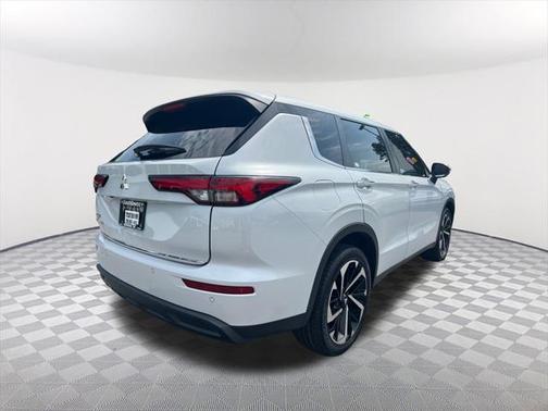 2022 Mitsubishi Outlander ES 2.5 2WD
