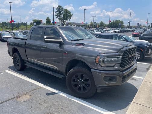2022 RAM 2500 Big Horn Crew Cab 4x4 6'4' Box