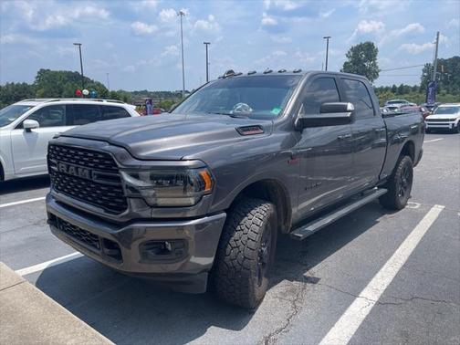 2022 RAM 2500 Big Horn Crew Cab 4x4 6'4' Box