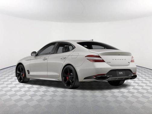 Vatna Gray 2026 Genesis G70 3.3T RWD Sport Prestige