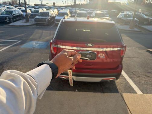 2017 Ford Explorer XLT