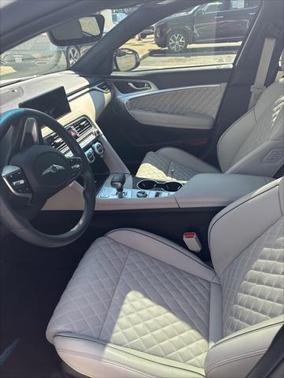 2022 Genesis G70 3.3T RWD