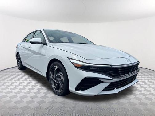 Serenity White 2025 Hyundai ELANTRA SEL