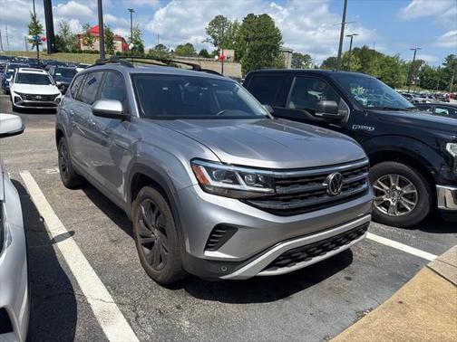 2022 Volkswagen Atlas 3.6L SE w/Technology