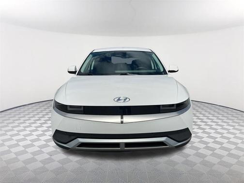 2022 Hyundai IONIQ 5 SEL