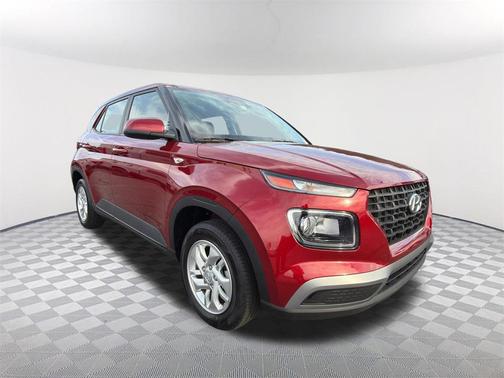 2024 Hyundai VENUE SE