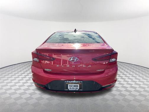 2020 Hyundai ELANTRA Limited