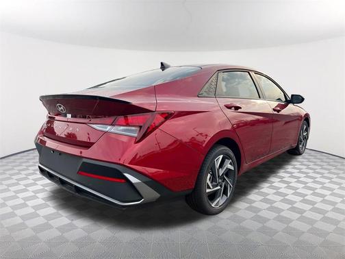 2025 Hyundai ELANTRA Sport