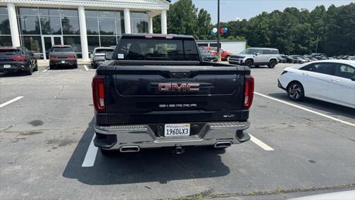 2024 GMC Sierra 1500 SLT