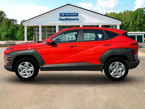 2025 Hyundai KONA SE