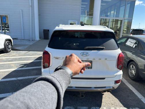 Hyper White 2022 Hyundai PALISADE Calligraphy