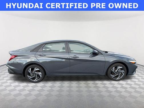 2025 Hyundai ELANTRA HEV SEL Sport