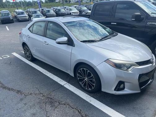 2015 Toyota Corolla S Plus