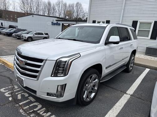 2019 Cadillac Escalade Luxury