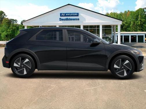 2025 Hyundai IONIQ 5 SE